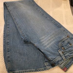 Levi’s blue jeans